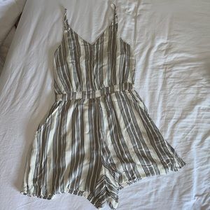 AE spaghetti striped romper
